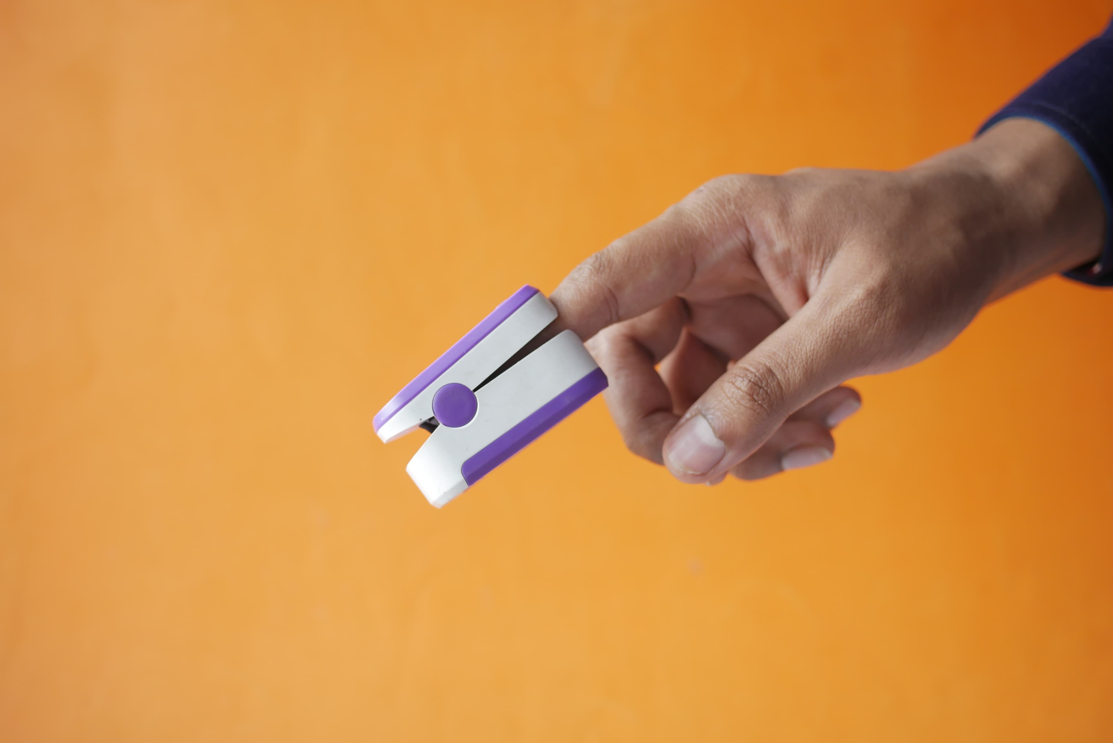 Cellular Pulse Oximeter